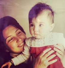 Hatta tuba büyüküstün, bu gerginliğe dayanamayıp masayı terk etti. Tubabuyukustun Mag On Twitter Tubabuyukustun Ve Annesi Handan Buyukustun