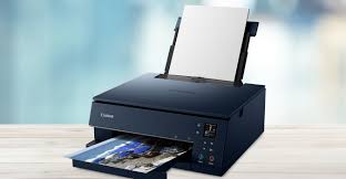 When choosing a table for your 3d printer, you should make sure it has two essential features if you use a lightweight wobbly table, just closing a room door can upset your printer enough that it leaves. How To Choose A Printer Staples Ca Staples Ca