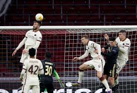 Nicolás tagliafico (ajax) header from the centre of the box is just a bit too high. Xpy4yis1bnuyem