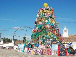 Easily haul your christmas tree away with our tree removal bag. Try An Eco Friendly Christmas Tree Insteading