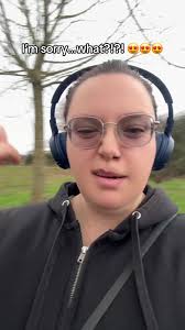 Leah Lloyd (@leahlshlloyd)