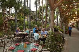 7 Restaurants In Southern California With Secret Gardens Riverside Hotel Riverside California Mission Inn