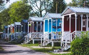 Rv Dehumidifier Reviews Read This Before Buying One Rvshare Com Cottage Homes Rv Parks Estate Homes