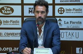 Hoje a partir das 14h00 (de brasília) você vai acompanhar o jogo entre platense x colón ao vivo pelo copa da liga argentina com transmissão do canal espn brasil. Vk0l8fnrwcdazm