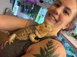 I just posted yesterday or the day before. I can't remember that I was  missing my Aries and today. I'm finally home and hold my boy. ￼