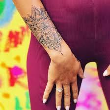 Tatouages éphémères tatouages temporaires hyper réalistes. Tatouage Manchette Toutes Nos Idees De Tatouages