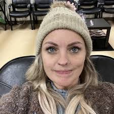 Sean Criss's Instagram, Twitter & Facebook