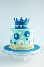 Top the cake with number 1 and his name to make the cake perfect. Baby Boy Blue And White 1st Birthday Cake Novocom Top