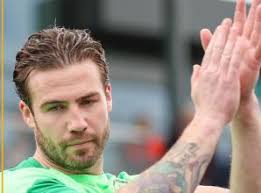 Title challengers Old Windsor and Frontline make it two wins from two in  the Premier Division