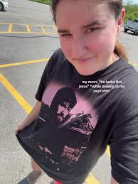 Jesus Died for Our Zyns Tshirt