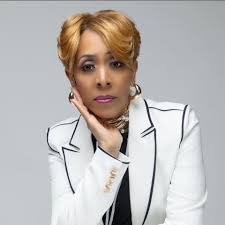 Theresa Eubank's Instagram, Twitter & Facebook