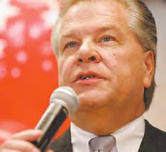 Fluoride overwhelmingly rejected