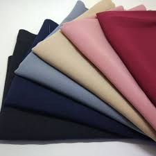 Bahan kain wolfis ini adalah salah satu jenis kain yang juga kami pergunakan untuk membuat produk set gamis syar'i lengkap dengan jilbab panjangnya dan cadar model tali. Gimana Cara Ngebedain Kain Wolfis Premium Dan Wolfis Biasa By Pusat Kain Hijab Premium Ecer Dan Grosir Medium