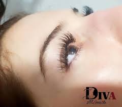 Distribution Et Academie Diva L Endroit A Rosemere Pour Votre Prochaine Mise En Beaute Depuis 2004 Distributeur En Produits Behind Ear Tattoo Ear Tattoo Ear