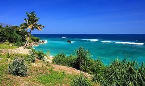 Pantai kuta yang tak jauh dari bandara ngurah rai menjadi incaran para wisatawan yang berkunjung ke bali. 10 Pantai Di Indonesia Dengan Pemandangan Yang Sangat Eksotis Tentik