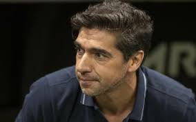 Favoritos conquistam os títulos do 2º Open Beach Tennis de Boa Viagem no  Recife (PE)