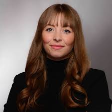 Elena Will's Instagram, Twitter & Facebook