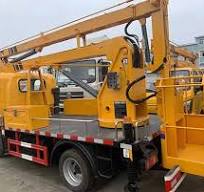 China High Quality 13m Articulated Sky Lift Truck ...