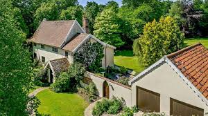 While everybody would love to have a multi million pesos house design. Savills Property For Sale In Norfolk England