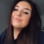 Amber Buse's Instagram, Twitter & Facebook