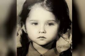 Yehia's life upside down, he prophesies that the death of his entire family is only three days away. Nelly Karim As A Child With Picture Al Bawaba