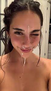 Latina cum on face selfie