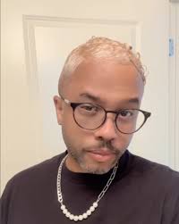 Dr. Larry D. Johnson, Jr., President of Bronx Community College welcomes  Elgin Ford, Interim Executive Director of Human Resources. #BroncoStrong  #BCCProud #bcccuny #RedefineWhatsPossible The City University of New York