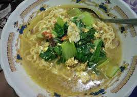 Mie nyemek ini adalah mie jawa perpaduan antara mie kuah dan mie goreng. Yuk Kita Membuat Mie Rebus Indomie Modifikasi Lezat Resep Dapur Mama