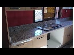بغيتي تقادي او تبدلي المطبخ ديالك علو البلاكارات علوسطح العمل عبار غسالة الاواني البلاكارات Youtube Kitchen Wall Oven Kitchen Cabinets