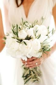 Non sono riuscita ai fiori in chiesa era troppo forse. Matrimonio Tema Ulivo Per La Sposa Che Ama La Campagna E Adora Il Verde