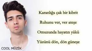 Çağatay akman, sosyal medyada keloğlan çizgi filmindeki 'sinek' karakterine benzetilmesi hakkında şöyle dedi: Cagatay Akman Bizim Hikye Remix Album Indir Mp3 Indir Dinle