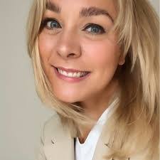 Jasmine Mulligan's Instagram, Twitter & Facebook