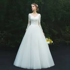 Das kleid wurde ca.5h getragen und wurde anschliessend chemisch gereinigt. Schlicht Ivory Creme Durchbohrt Brautkleider Hochzeitskleider 2019 A Linie V Ausschnitt Lange Armel Applikationen Spitze Lange