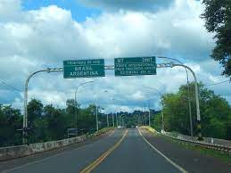 No entanto, o transporte de cargas está liberado entre os dois países. Fronteira Entre Brasil E Argentina Avaliacoes De Viajantes Ponte Tancredo Neves Tripadvisor