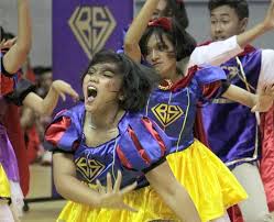 The town is located on the island of madura. Semangat Uno Dance Crew Menginspirasi Permainan Tim Basket Sman 1 Waru Sidoarjo Dbl Id