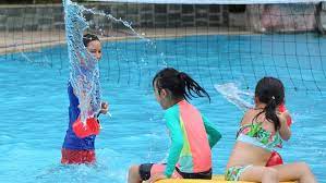 9 inspirasi desain kolam renang. 5 Tips Jaga Keamanan Kolam Renang Untuk Anak Merahputih