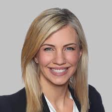 Laura Beaton's Instagram, Twitter & Facebook