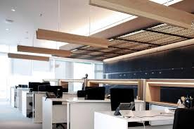 Karena memang beberapa orang terkadang lebih banyak menghabiskan waktunya di kantor daripada rumah sendiri. Desain Kantor Berbagai Tema Dari Sederhana Hingga Luar Biasa