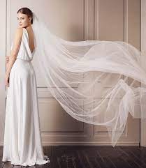 Knielange abendkleider für feierliche anlässe. Hochzeitskleider Bilder Galerie Und Brautkleider Trends In 2021 Hochzeitskleid Brautkleid Kleider