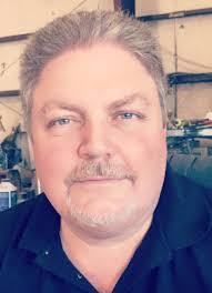 Robert Pulliam's Instagram, Twitter & Facebook