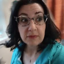 Sarah Croy's Instagram, Twitter & Facebook