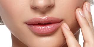 A semi permanent tattoo technique that uses a machine to insert pigments into the dermal of the skin. Lip Tattoo Semi Permanent Makeup Procedure Side Effects