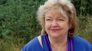 Author Maeve Binchy dies aged 72