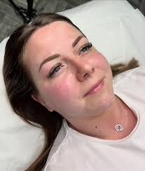 Vicky Rush Brows + Beauty