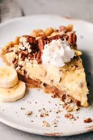 No Bake Banana Caramel Pecan Pie The Recipe Critic Caramel Pecan Pie Caramel Pecan Baked Banana