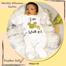 It can be up to 19 or 20 or under 14, though the national sleep foundation says newborns need 14 to 17 hours. I Am One Month Old