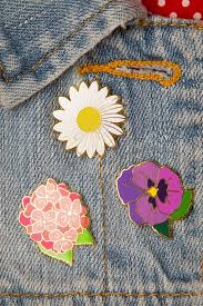 We did not find results for: Topvintage Exclusive 50s Floral Fancies Enamel Pin Set