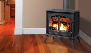The newly redesigned jotul gf 300 dv ipi allagash combines a modern inlay cast iron double door design with state of the art combustion technology. Stoves Inserts