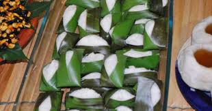 Candomblé A Panela Do Segredo Comida De Santo Aca E Uma Comida Ritual Do Candomble E Da Cozinha Da Bahia Feito Com Milho Branco Ou Vermelh Comidas Tipicas Da Bahia Folhas De Bananeira Comida Tipica Baiana