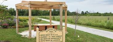 Black Swamp Preserve 1014 S Maple Street Bowling Green Oh 43402 County Park Wood County Swamp